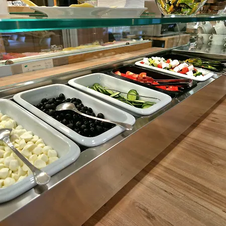 Medos Hotel 3*