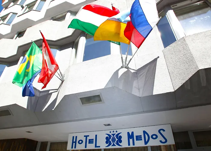 Hotel Medos 3*